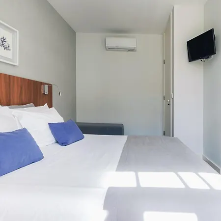 Augusta Residence Apartments-3